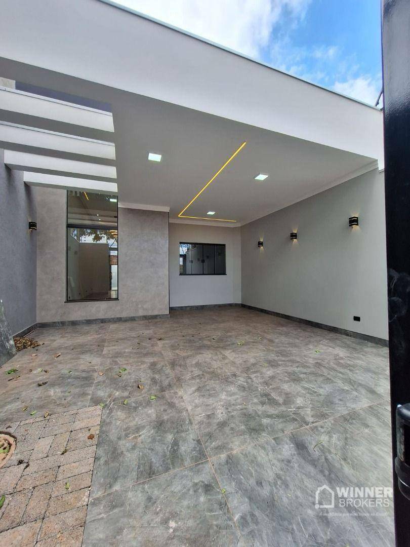 Casa à venda com 3 quartos, 105m² - Foto 4