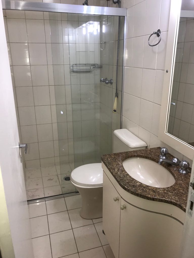 Apartamento à venda com 3 quartos, 74m² - Foto 3