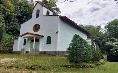 Sítio à venda com 3 quartos, 100000m² - Foto 32