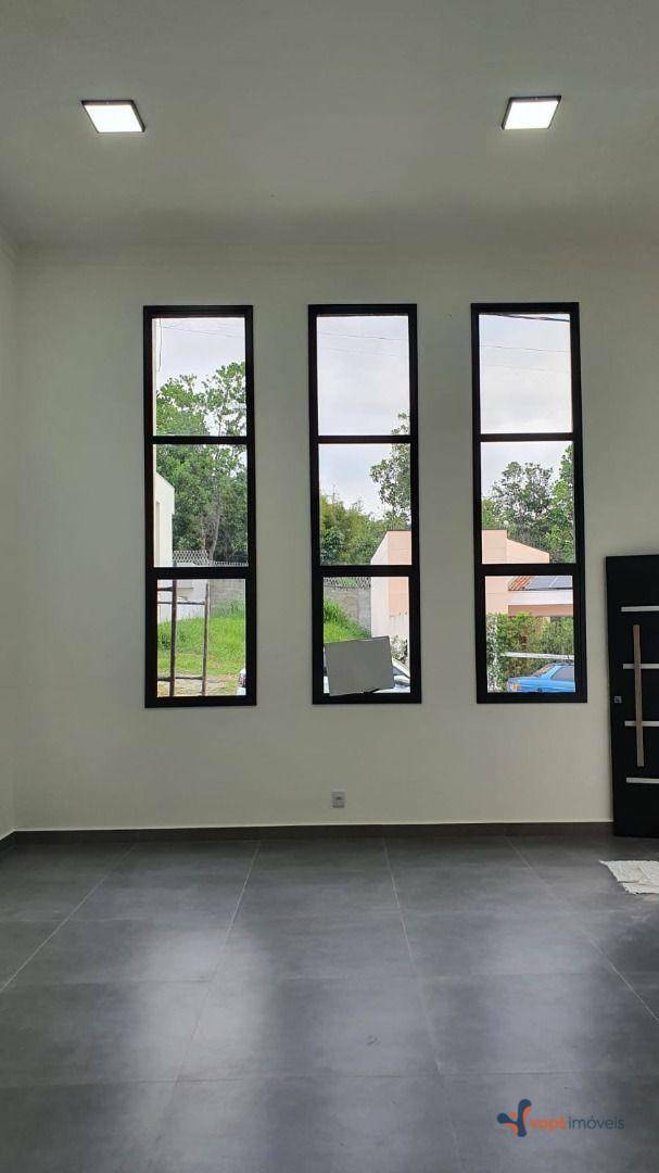 Casa de Condomínio à venda com 3 quartos, 175m² - Foto 2