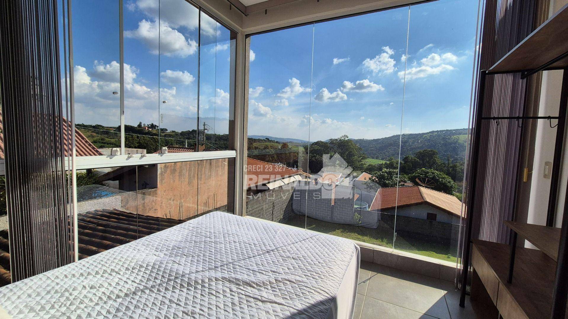 Casa de Condomínio para alugar com 4 quartos, 239m² - Foto 23