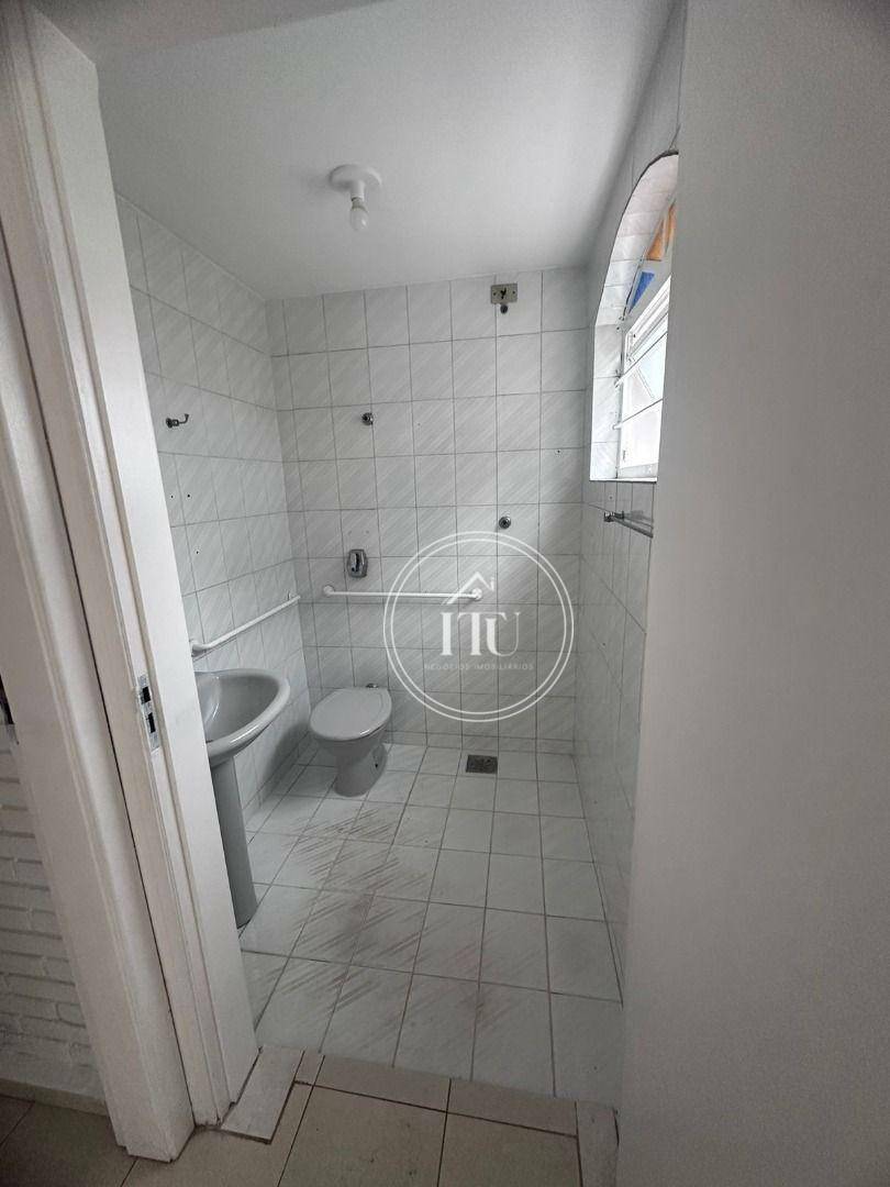 Casa para alugar com 6 quartos, 224m² - Foto 50