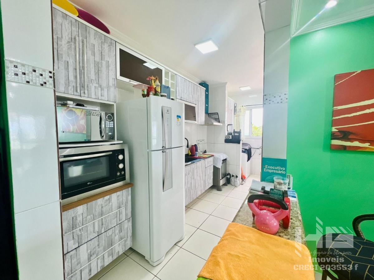 Apartamento à venda com 2 quartos, 75m² - Foto 8