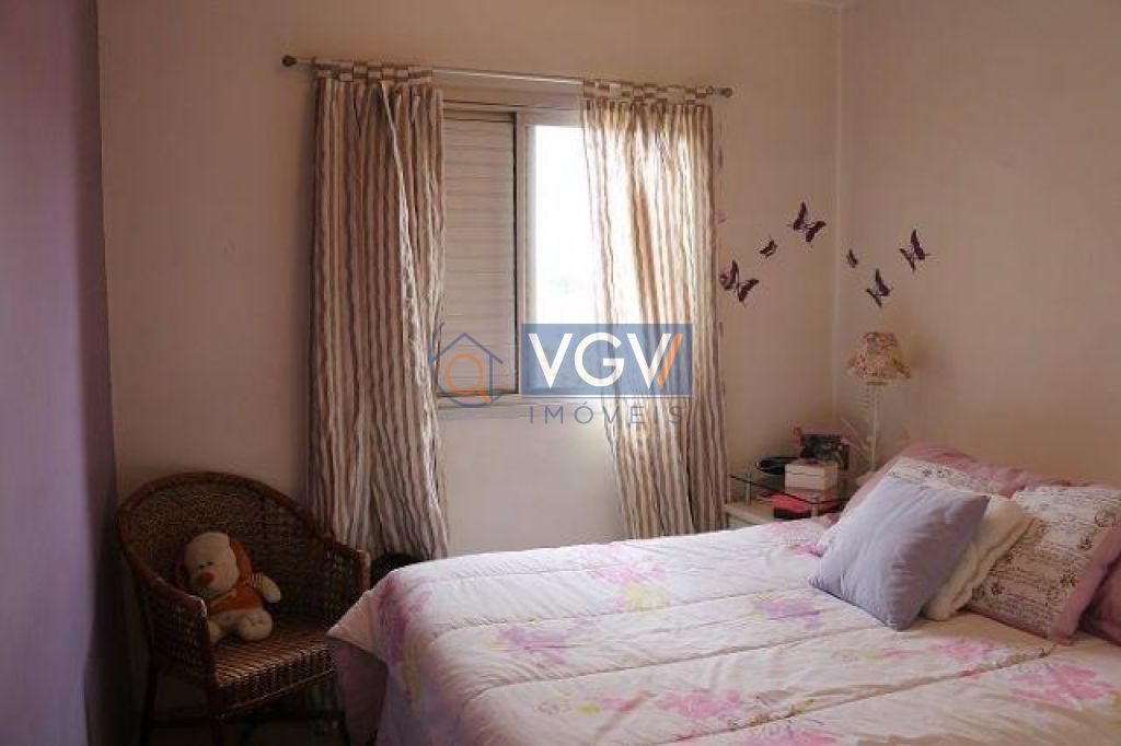 Apartamento à venda com 2 quartos, 62m² - Foto 5