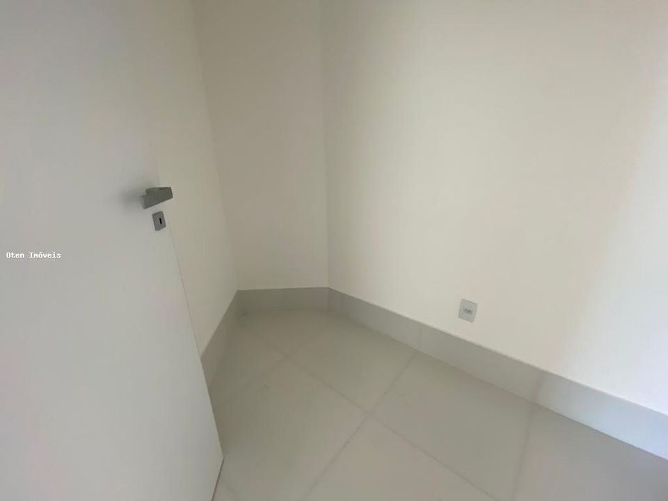 Casa de Condomínio à venda com 4 quartos, 450m² - Foto 20