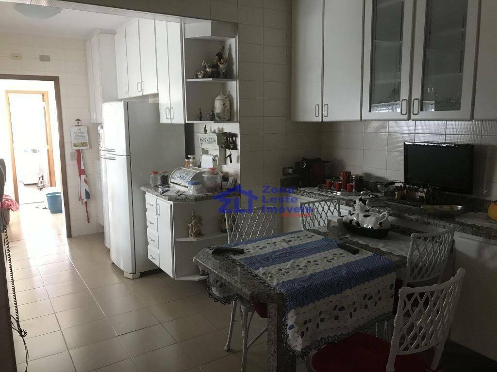 Apartamento à venda com 4 quartos, 164m² - Foto 31