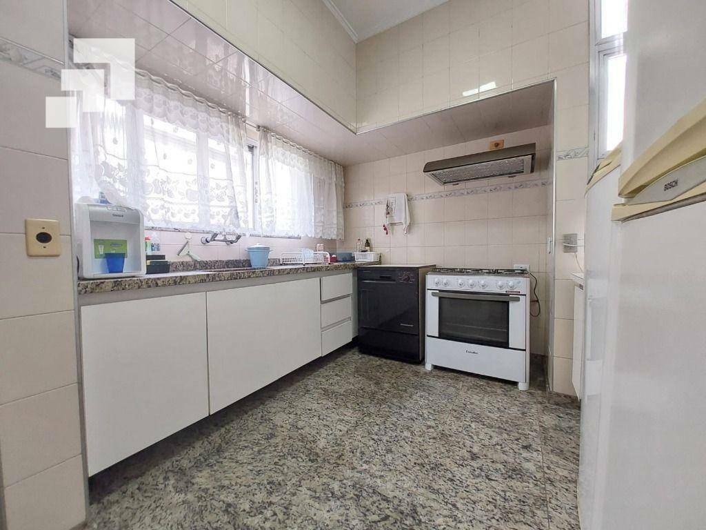 Casa à venda com 4 quartos, 360m² - Foto 10