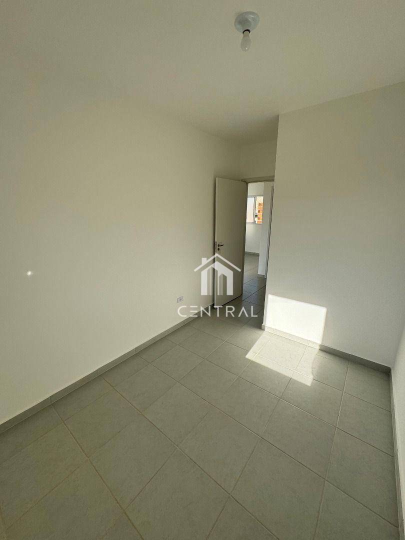 Casa à venda com 2 quartos, 42m² - Foto 14