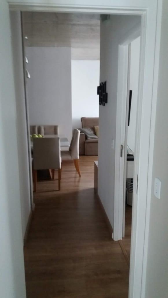 Apartamento à venda com 2 quartos, 70m² - Foto 5