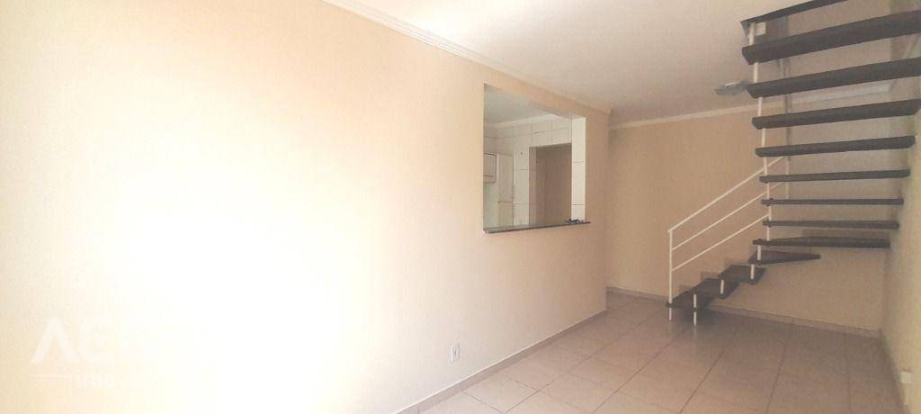 Apartamento à venda com 2 quartos, 120m² - Foto 3