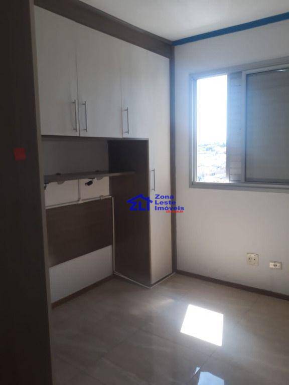 Apartamento à venda com 3 quartos, 64m² - Foto 8