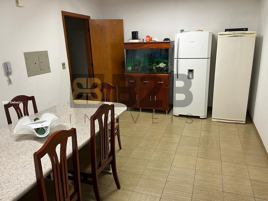 Apartamento à venda com 4 quartos, 393m² - Foto 4