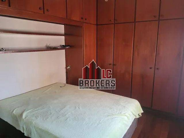 Apartamento para alugar com 3 quartos, 110m² - Foto 13