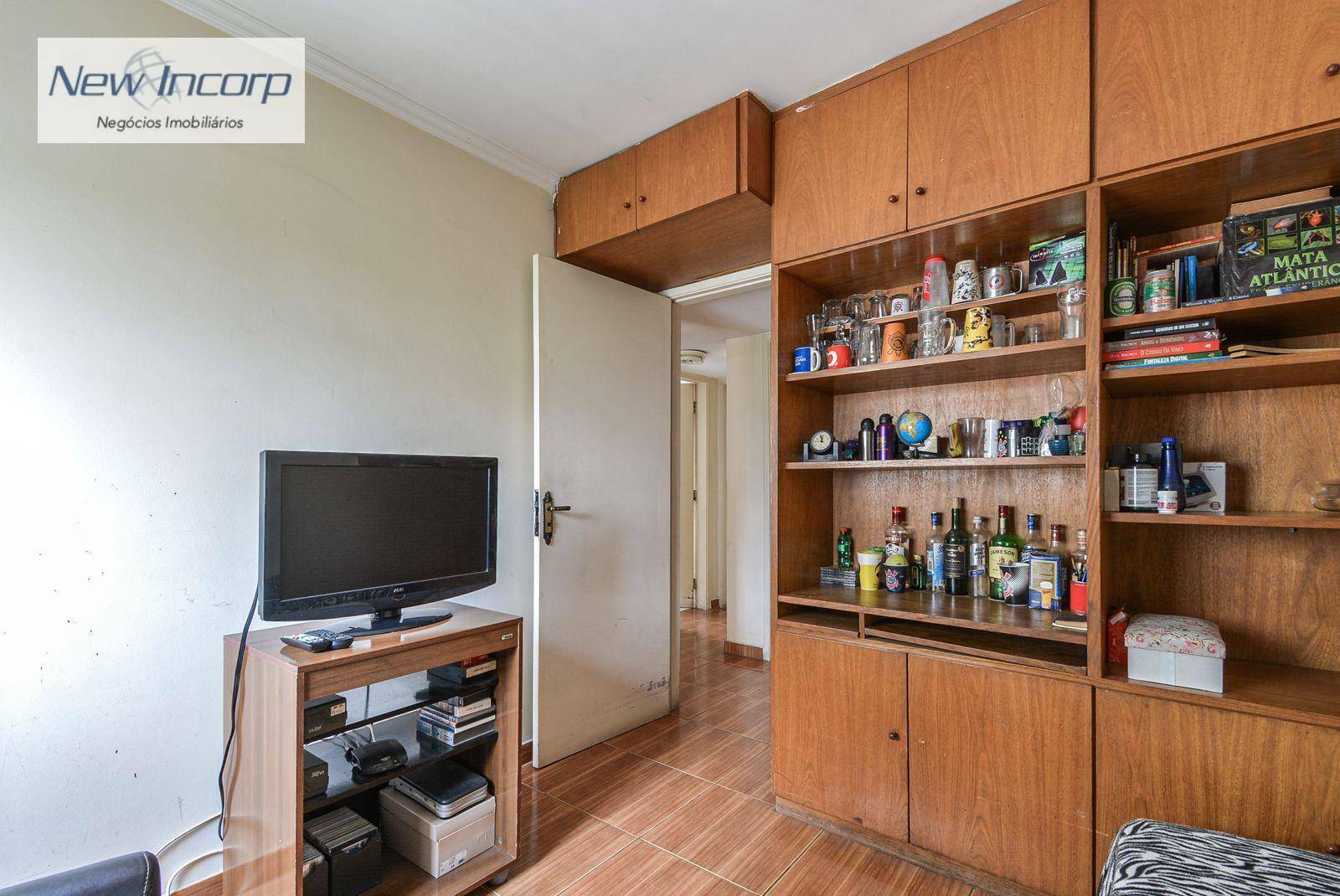 Apartamento à venda com 3 quartos, 135m² - Foto 23