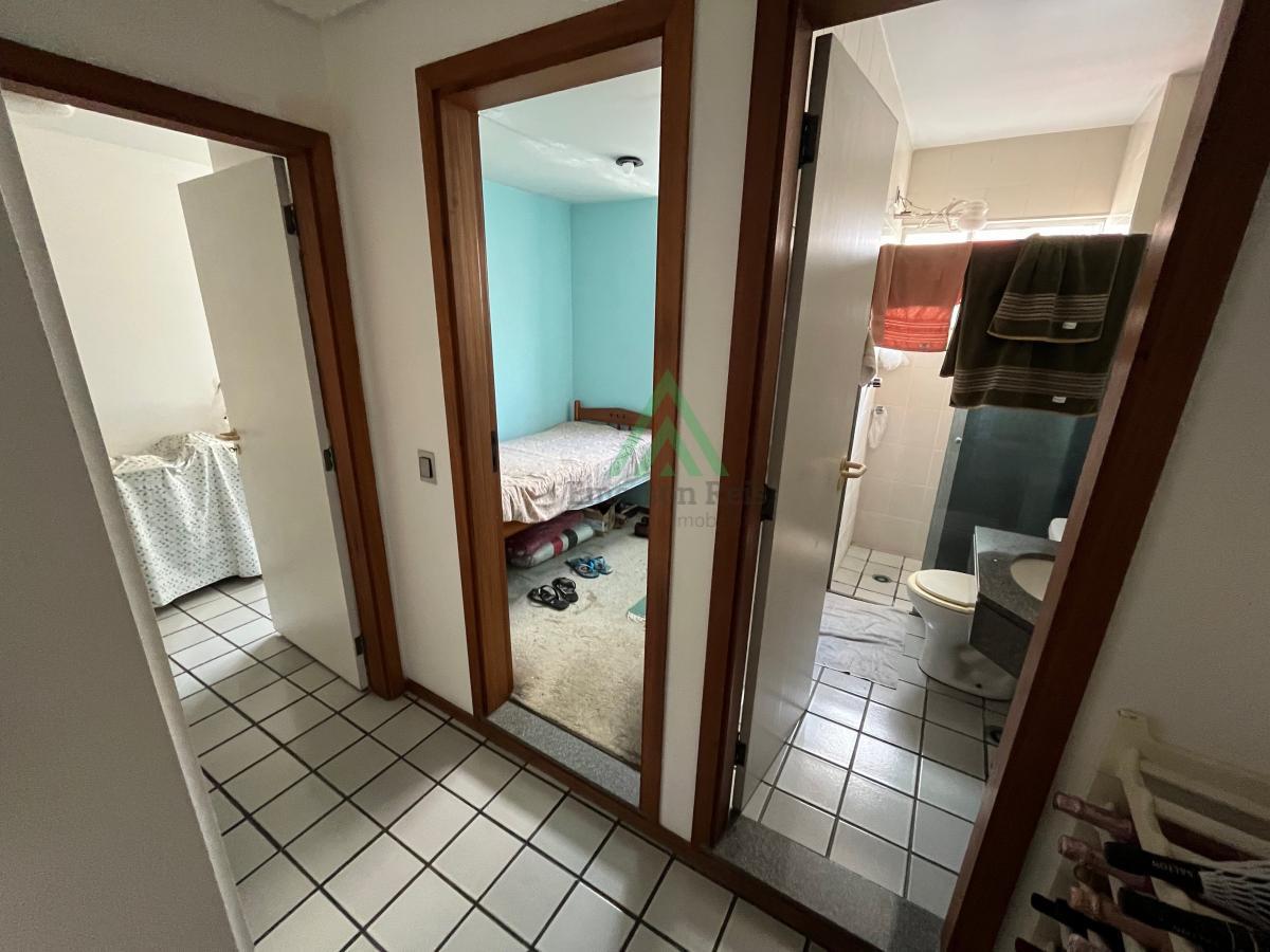 Apartamento à venda com 4 quartos, 170m² - Foto 21