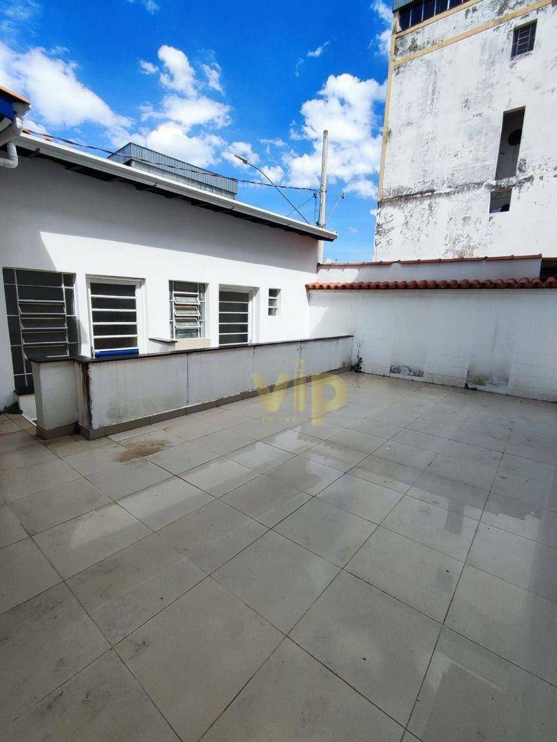 Casa para alugar com 3 quartos, 270m² - Foto 19