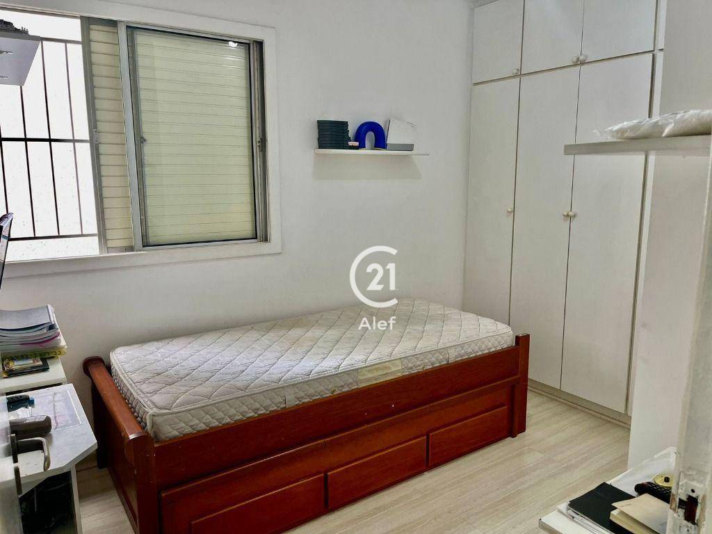 Apartamento à venda com 4 quartos, 140m² - Foto 11