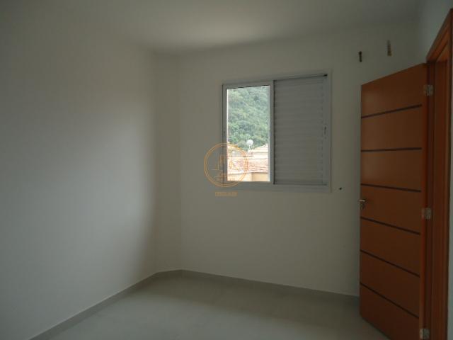 Casa à venda com 3 quartos, 170m² - Foto 4