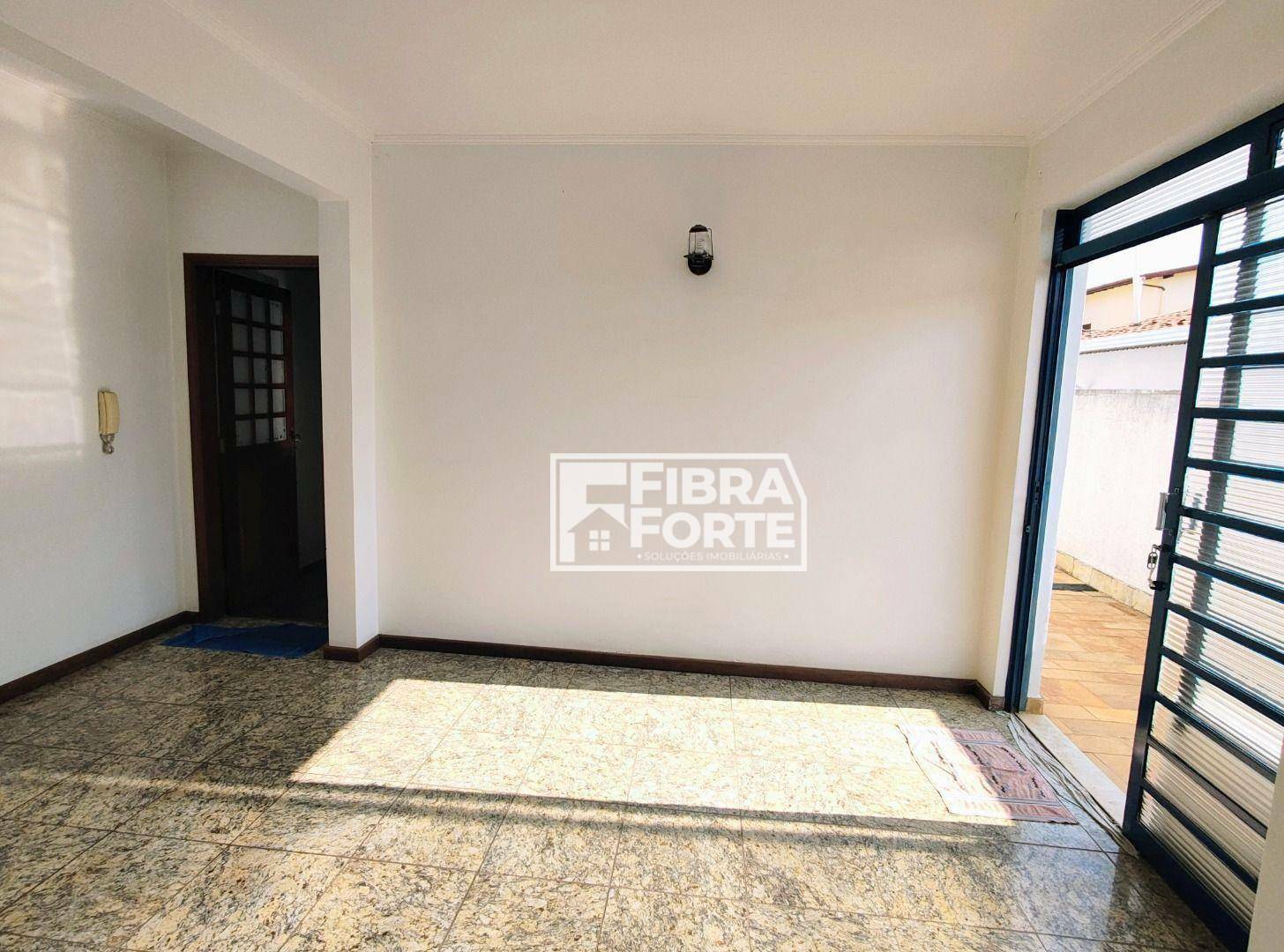 Casa à venda com 4 quartos, 262m² - Foto 13