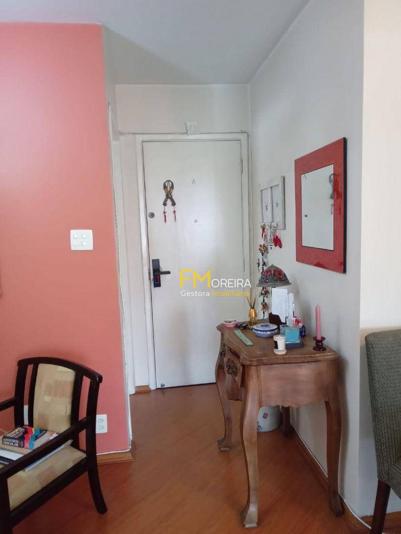 Apartamento à venda com 3 quartos, 133m² - Foto 13