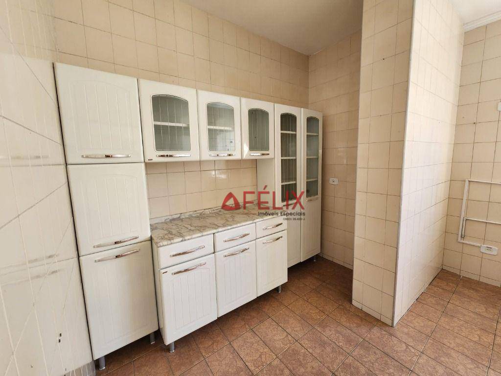 Apartamento à venda com 3 quartos, 111m² - Foto 5