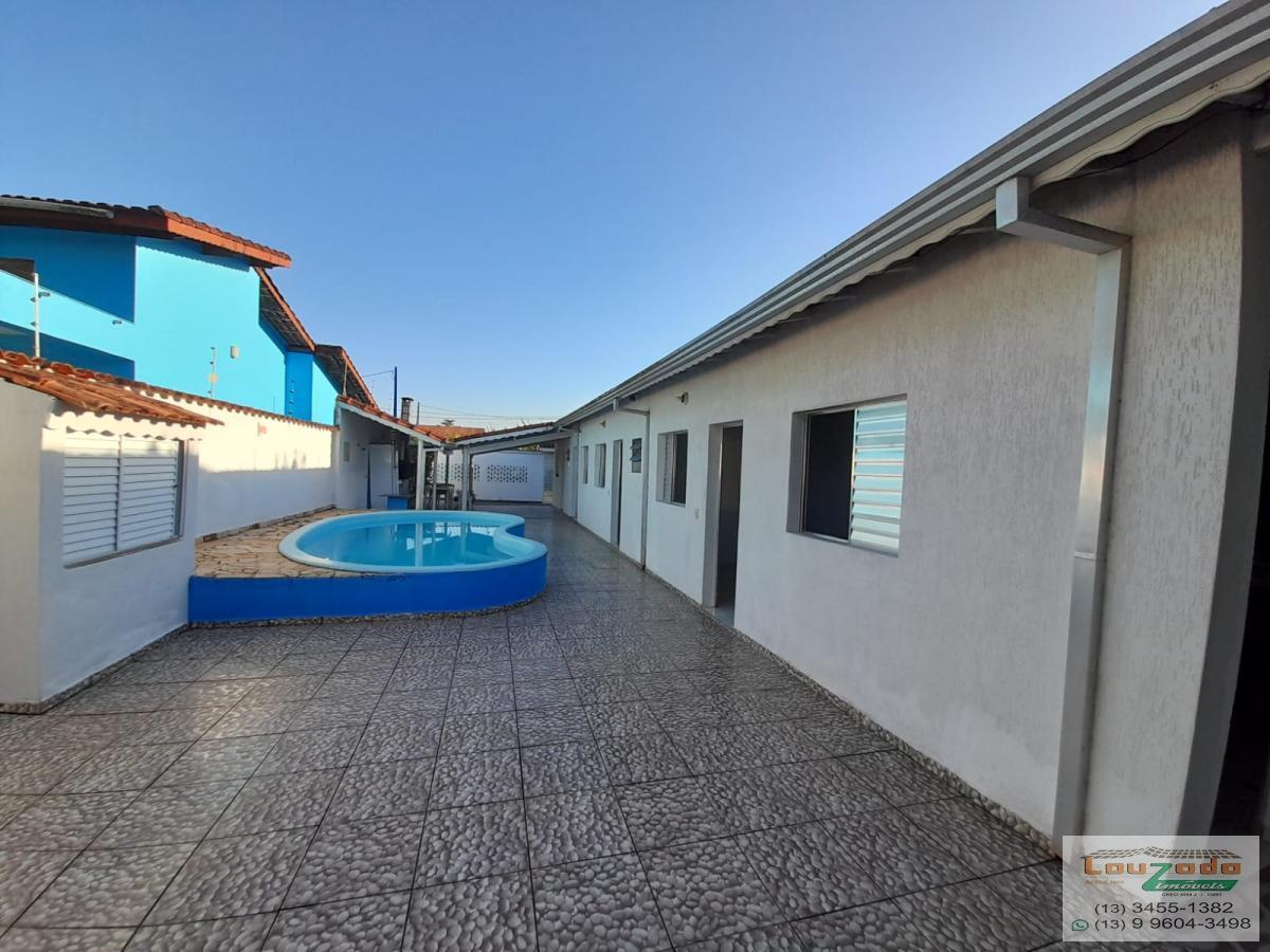 Casa à venda com 6 quartos, 315m² - Foto 2