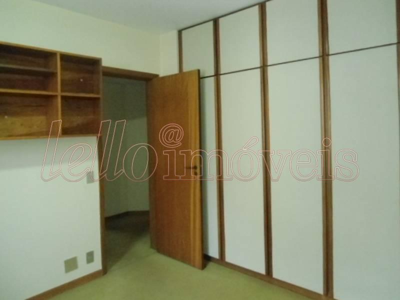 Apartamento à venda com 4 quartos, 210m² - Foto 18