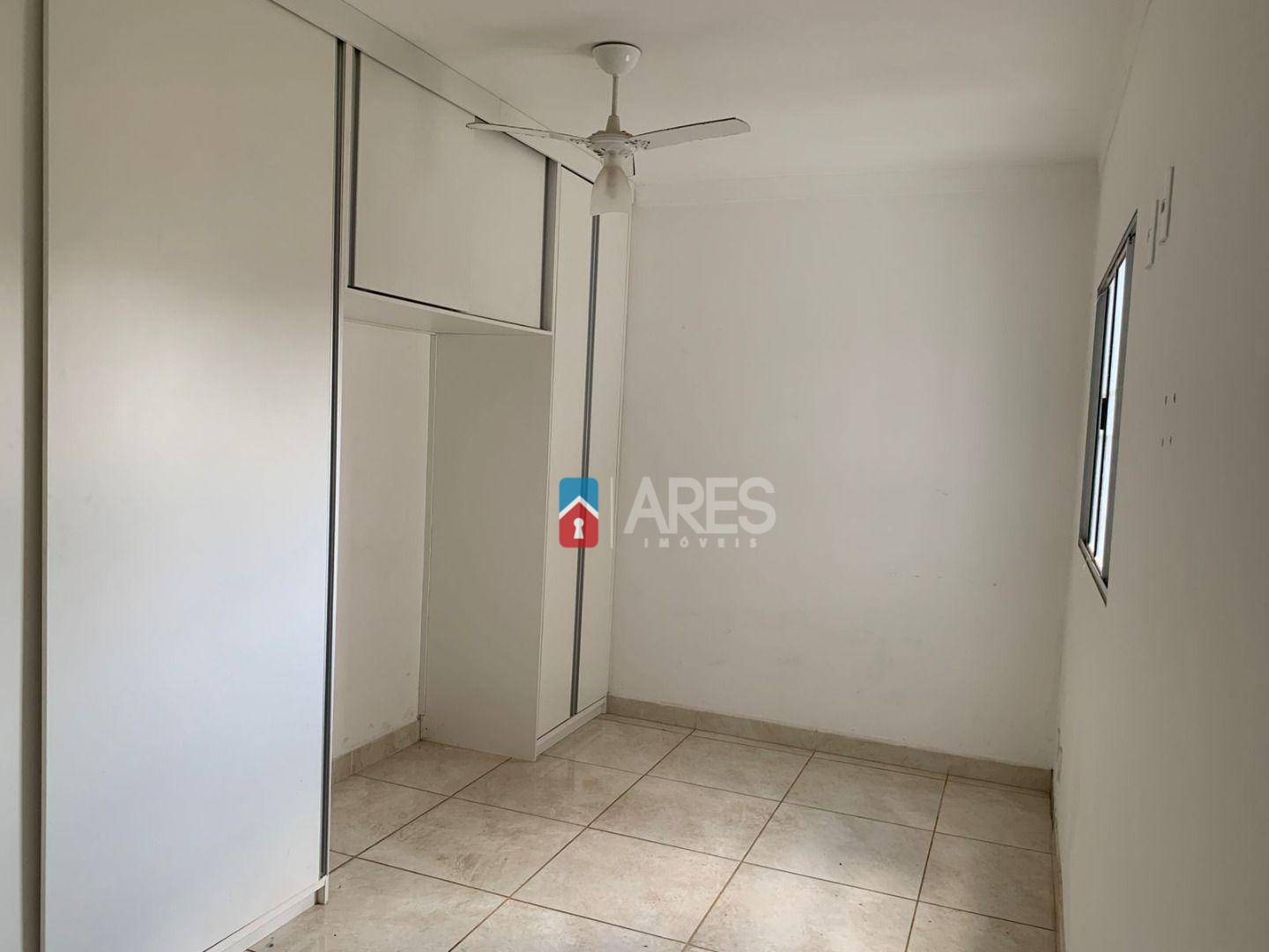 Apartamento para alugar com 2 quartos, 80m² - Foto 5