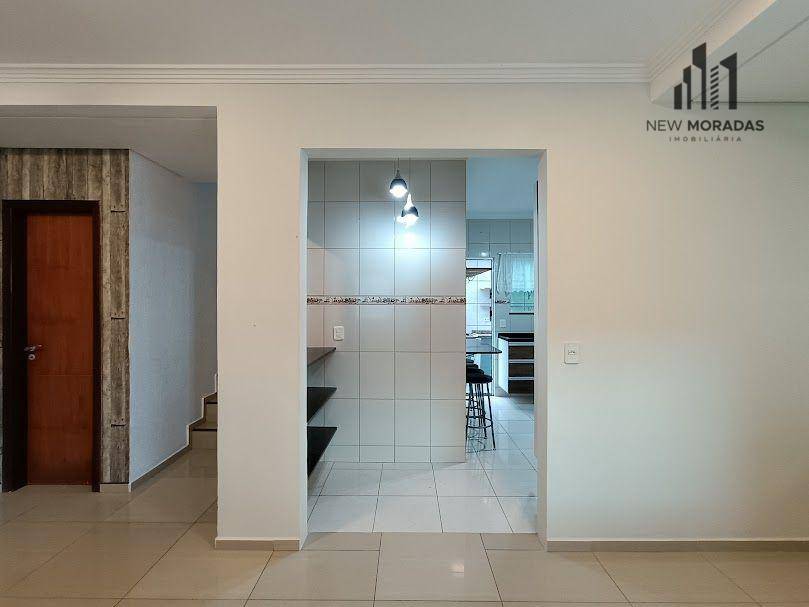 Sobrado à venda com 3 quartos, 190m² - Foto 4