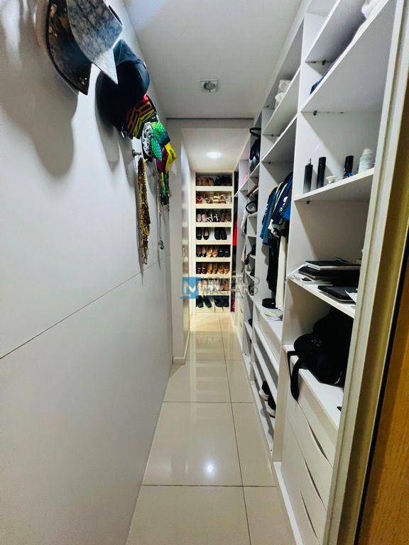 Apartamento à venda com 3 quartos, 120m² - Foto 16