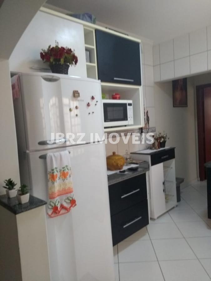 Casa à venda com 3 quartos, 170m² - Foto 11