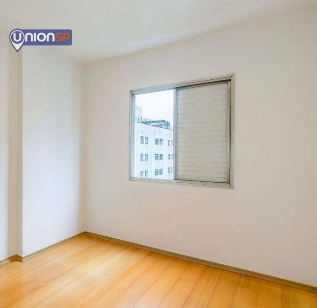 Apartamento à venda com 2 quartos, 70m² - Foto 7