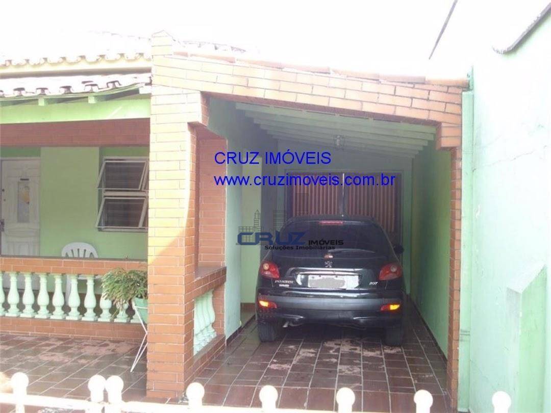 Casa à venda com 4 quartos, 220m² - Foto 2