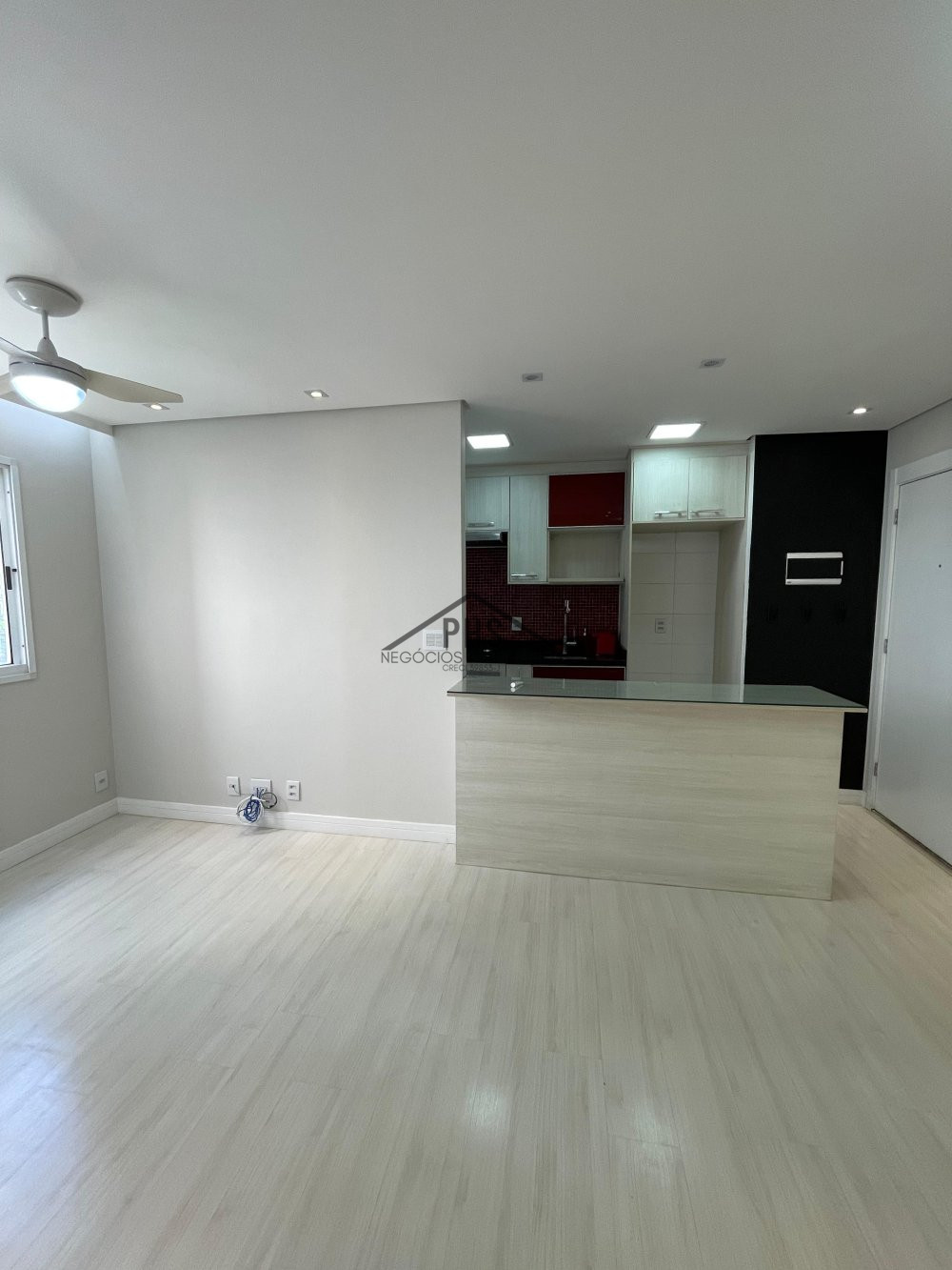 Apartamento à venda com 2 quartos, 51m² - Foto 3