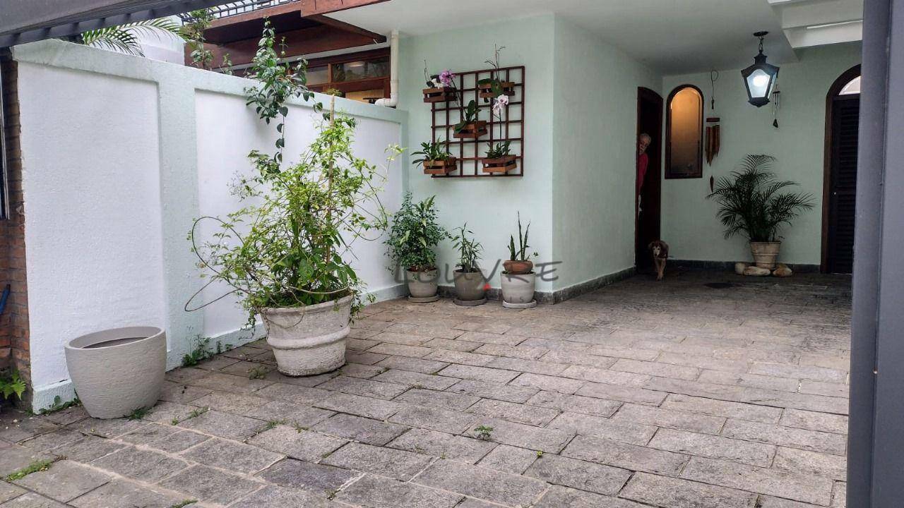 Casa à venda com 3 quartos, 184m² - Foto 2