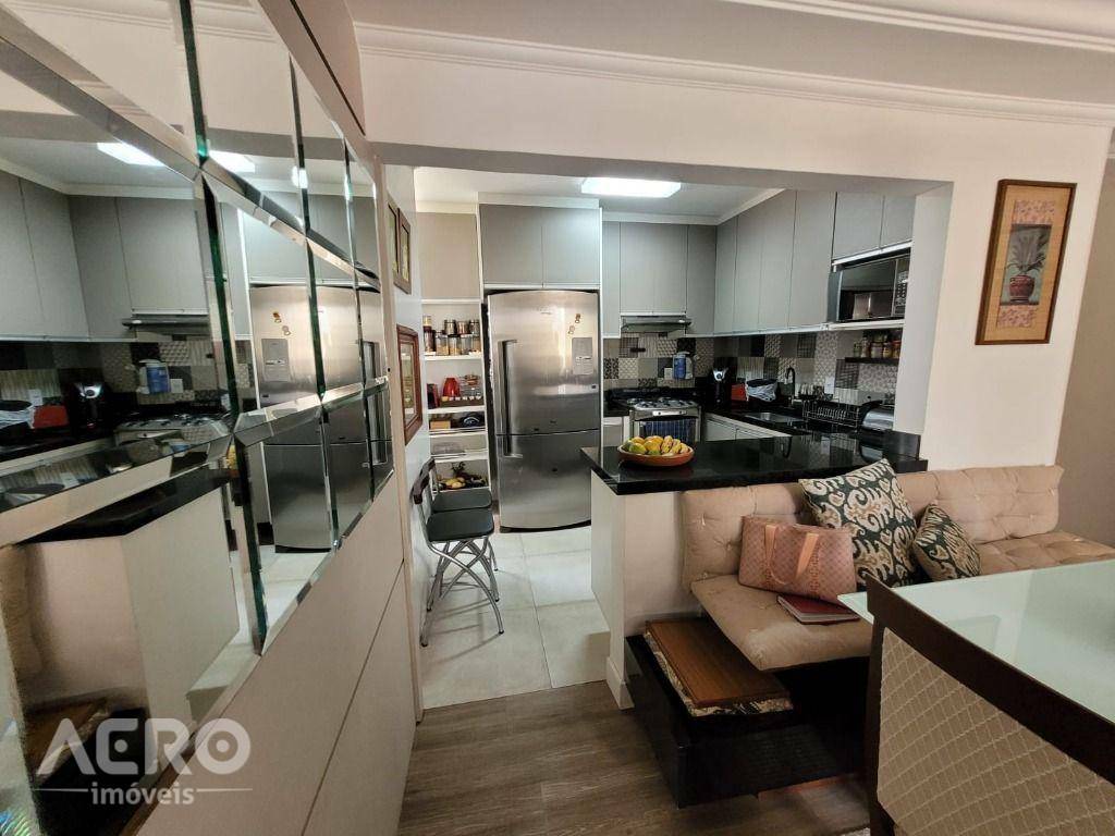 Apartamento à venda com 3 quartos, 74m² - Foto 15