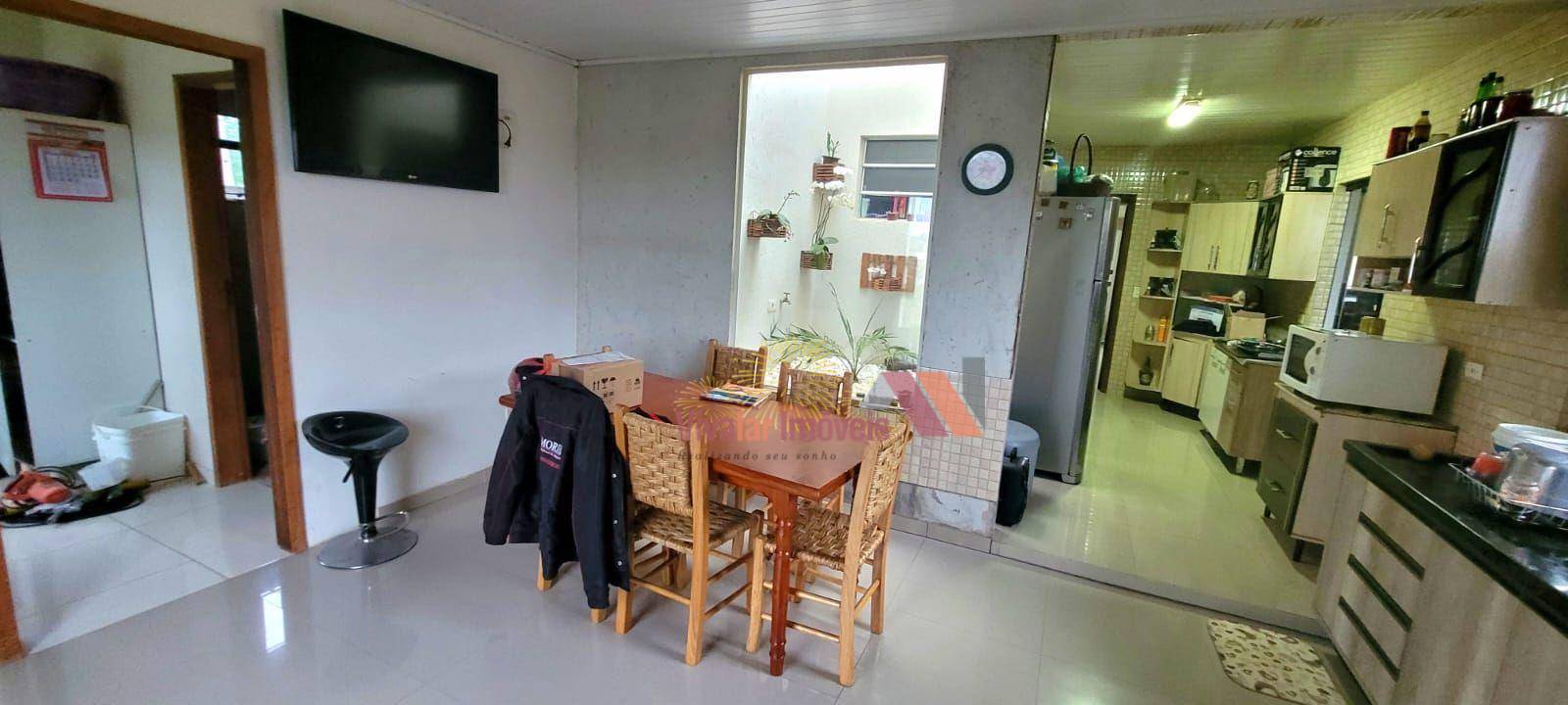 Casa à venda com 3 quartos, 100m² - Foto 5