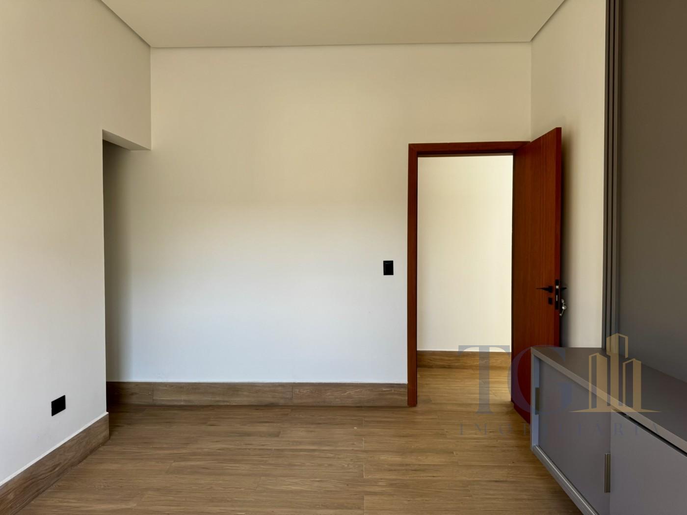 Casa de Condomínio à venda com 4 quartos, 420m² - Foto 37