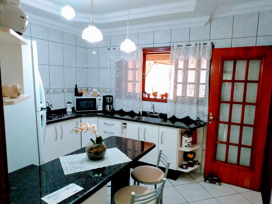 Casa à venda com 3 quartos, 150m² - Foto 8