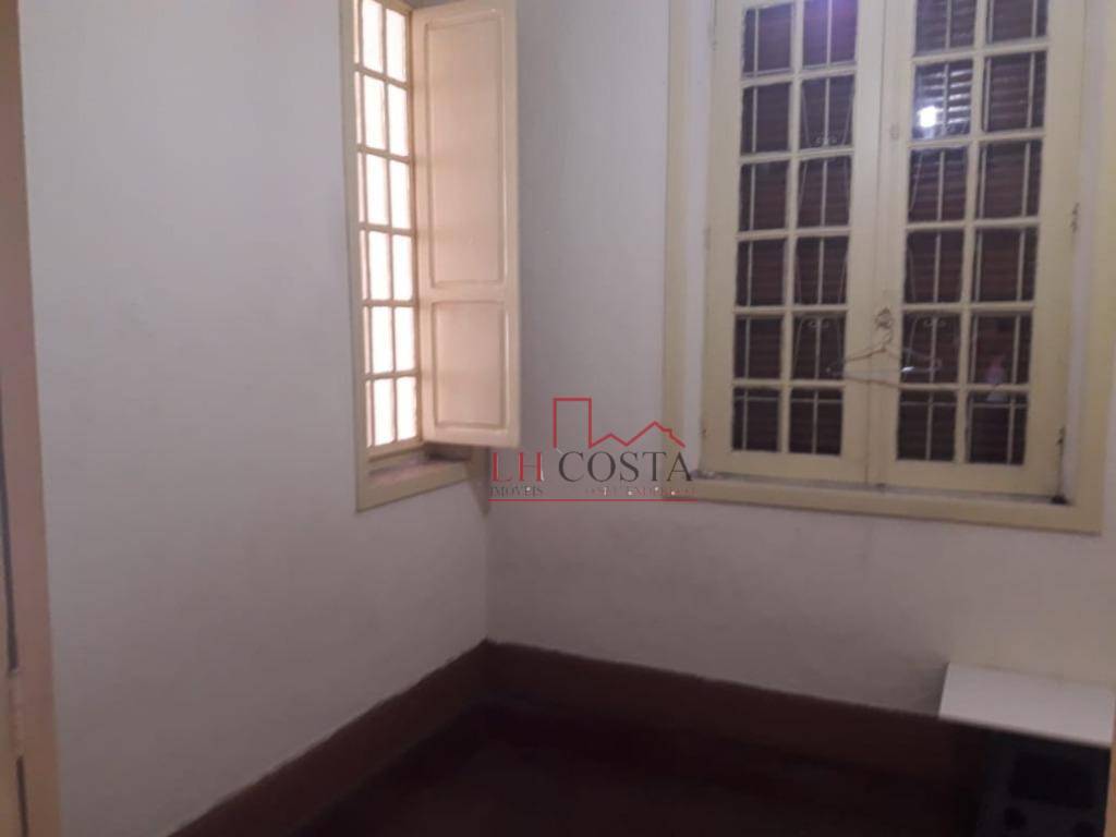 Casa à venda com 3 quartos, 102m² - Foto 14