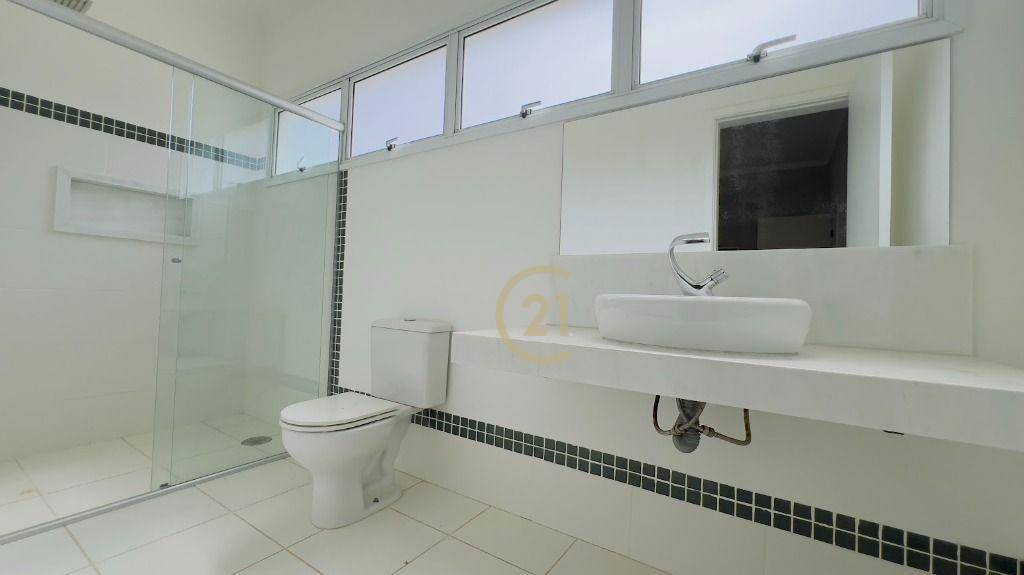 Casa de Condomínio à venda e aluguel com 4 quartos, 594m² - Foto 24