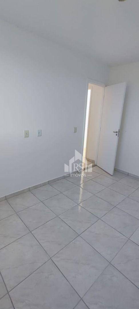 Apartamento à venda com 2 quartos, 47m² - Foto 13