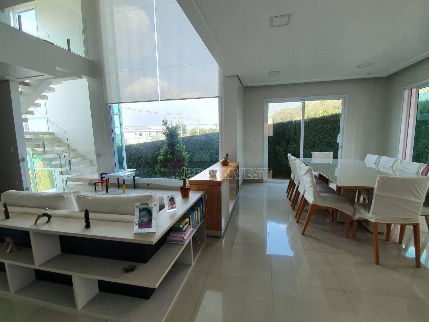 Casa de Condomínio à venda com 4 quartos, 554m² - Foto 8