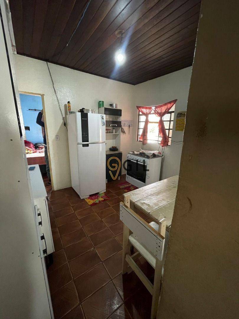 Casa à venda com 2 quartos, 120m² - Foto 9