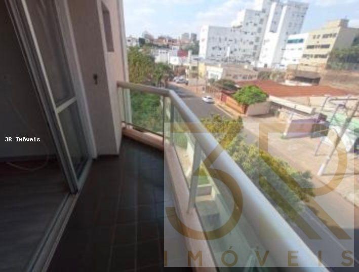 Apartamento à venda com 2 quartos, 45m² - Foto 9