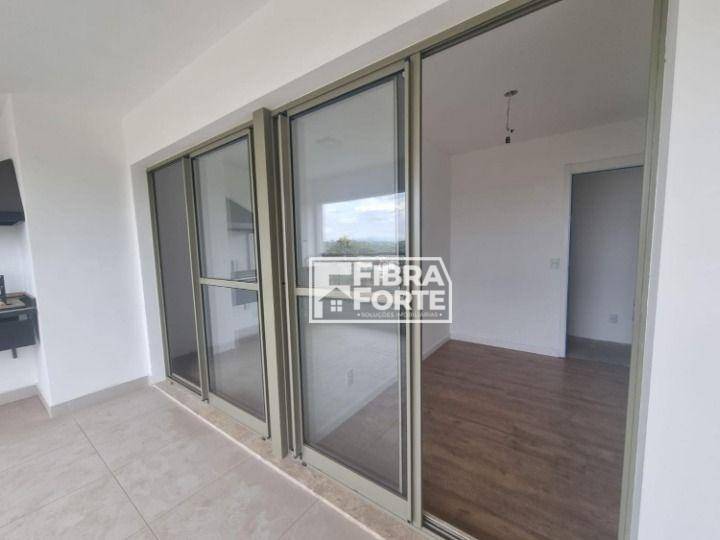 Apartamento à venda com 3 quartos, 96m² - Foto 4