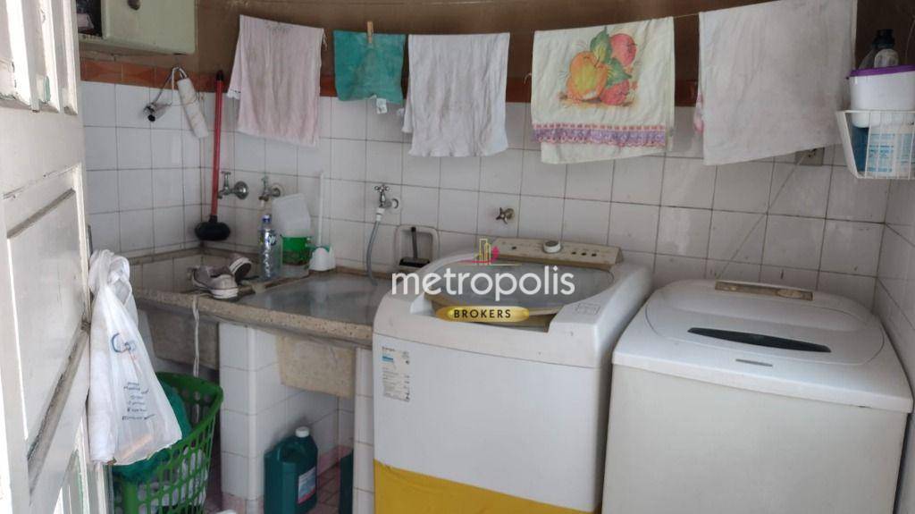 Sobrado à venda com 3 quartos, 310m² - Foto 14