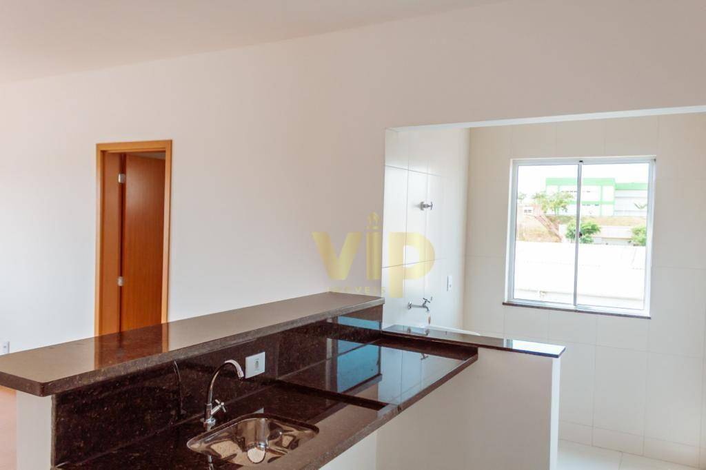 Apartamento à venda com 1 quarto, 37m² - Foto 2