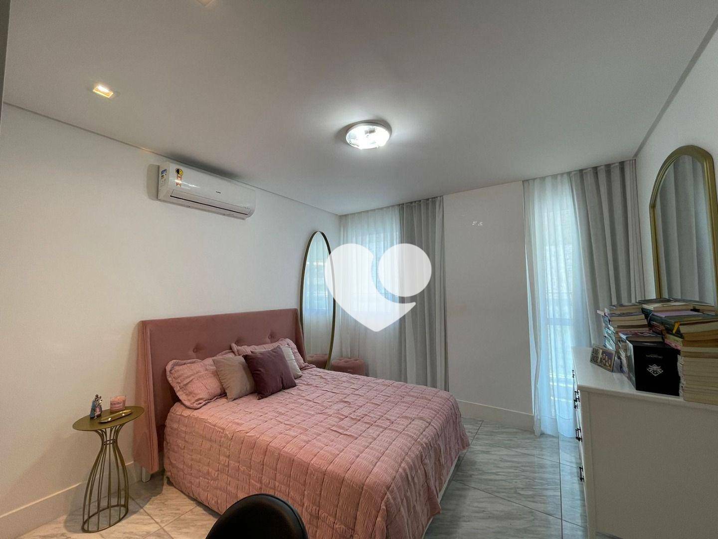 Apartamento à venda com 4 quartos, 330m² - Foto 31