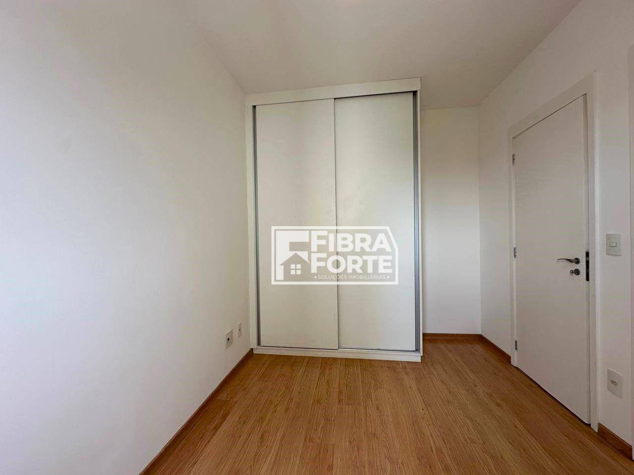 Apartamento para alugar com 3 quartos, 109m² - Foto 15